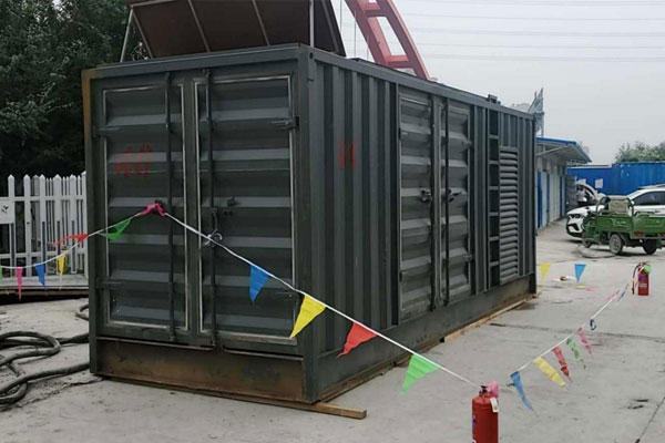 清水河发电机租赁空气滤清器多久更换一次?